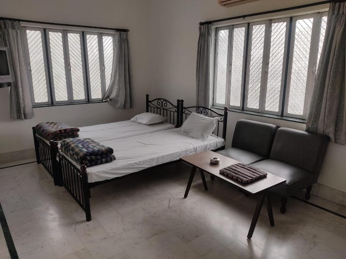 Vatika Homestay พาราณสี ภายนอก รูปภาพ