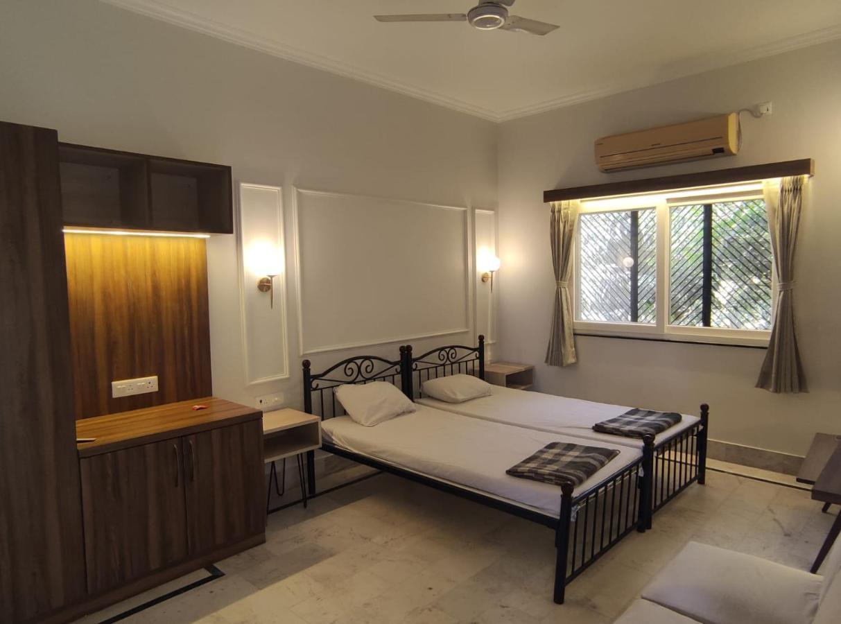 Vatika Homestay พาราณสี ภายนอก รูปภาพ